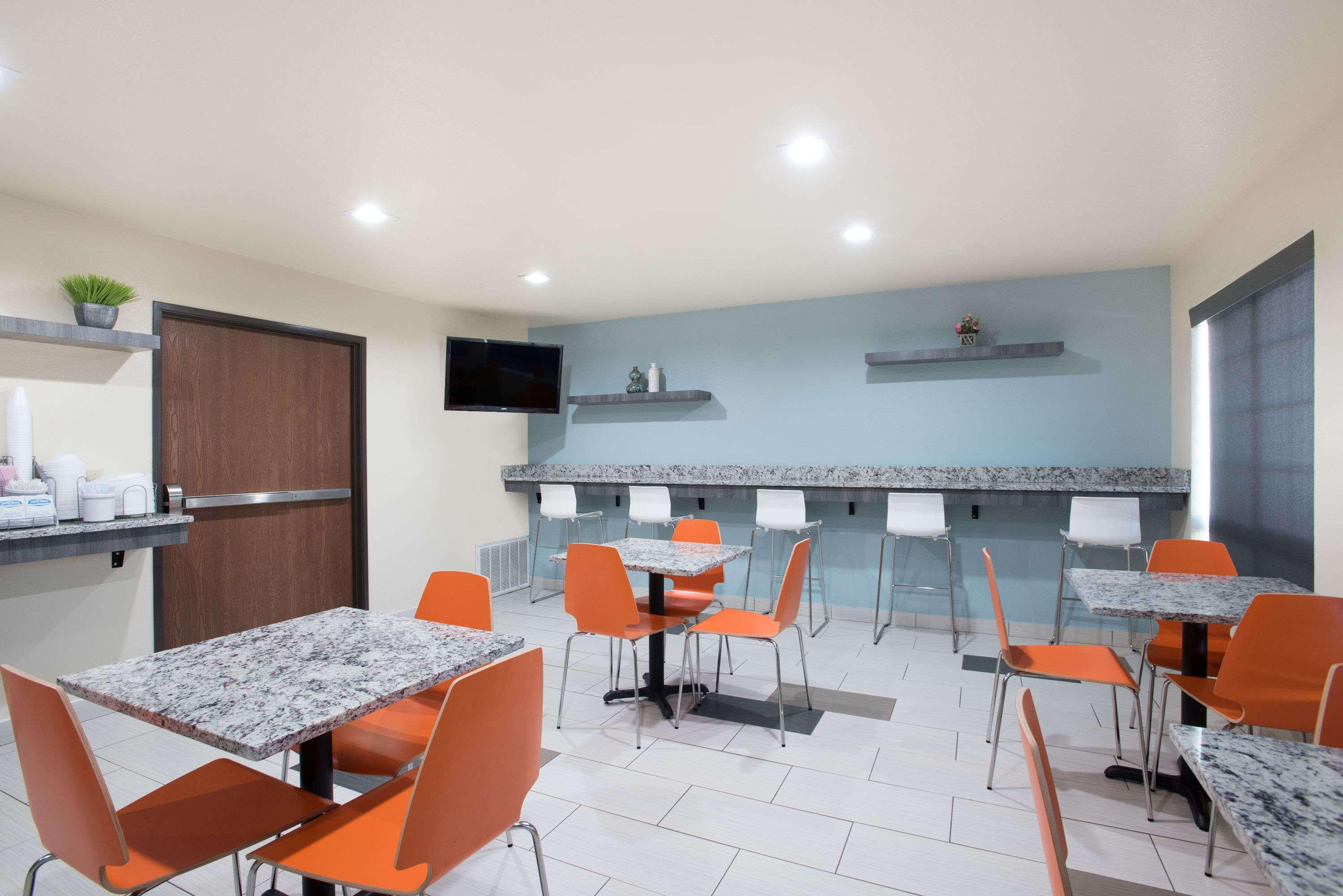 Super 8 By Wyndham Claremore Ok מראה חיצוני תמונה