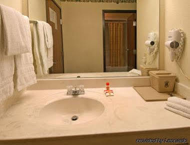 Super 8 By Wyndham Claremore Ok מראה חיצוני תמונה